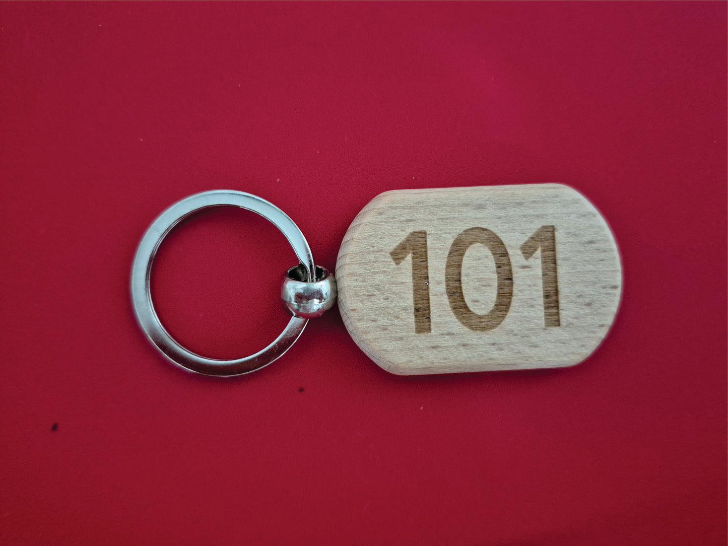 Móc Khóa Gỗ Sồi Tự Nhiên 5cm x 3cm |