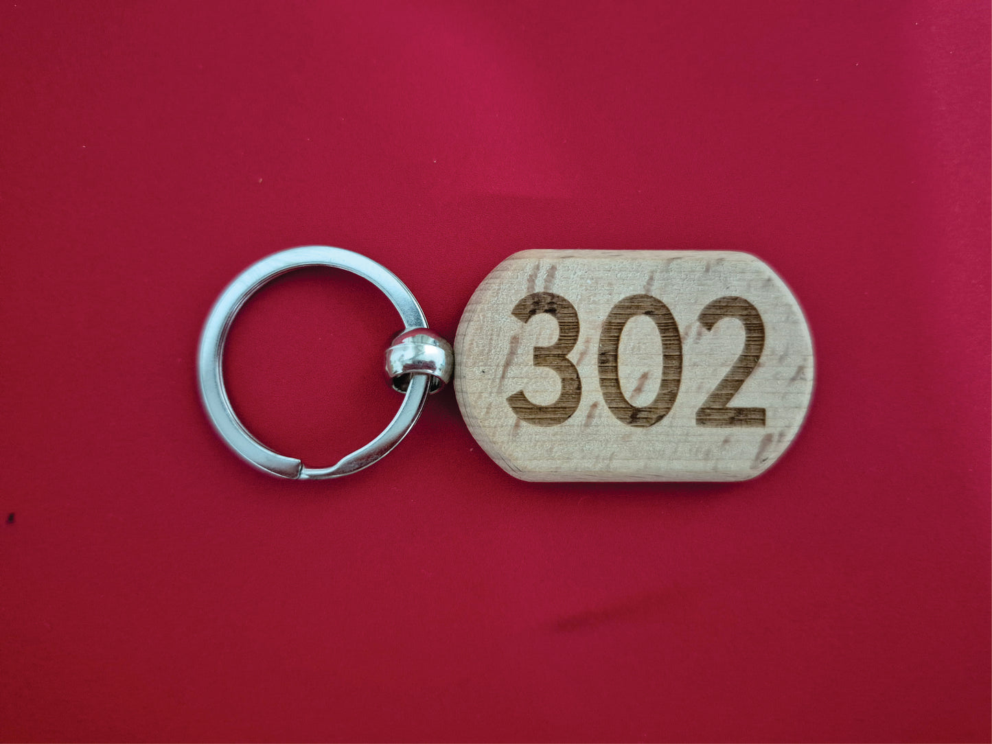 Móc Khóa Gỗ Sồi Tự Nhiên 5cm x 3cm |