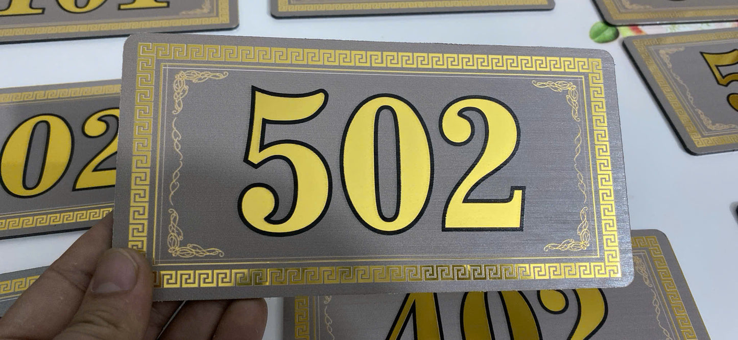 alu màu vàng gương cao cấp chống nước 20cm x 10 cm